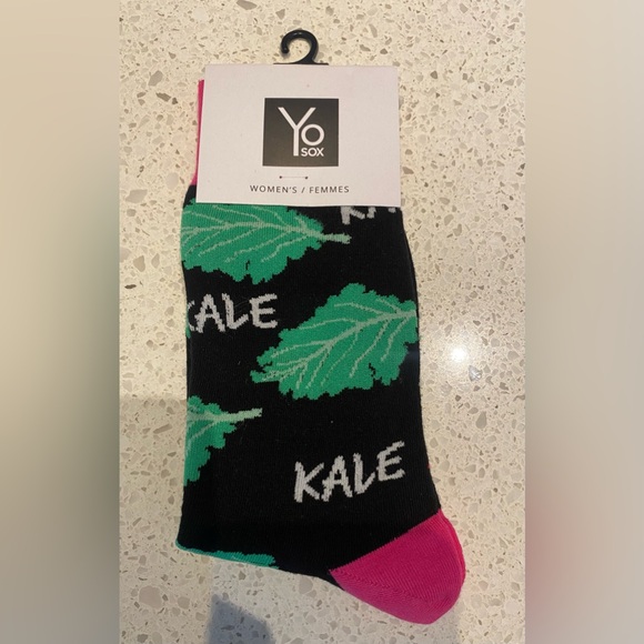 Yo Sox “Kale” Socks - Picture 1 of 3